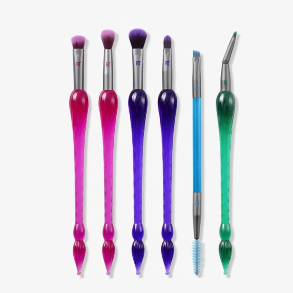 Real Techniques Enchanted Entrancing Eye Makeup Brush Kit